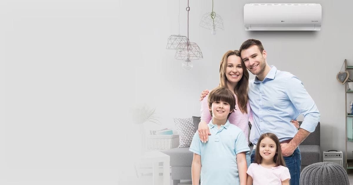 Família em ambiente com ar condicionado - conforto e qualidade de ar